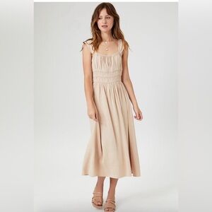 NWT. Forever 21 Tan Shirred Square Neck Midi Dress. Size M